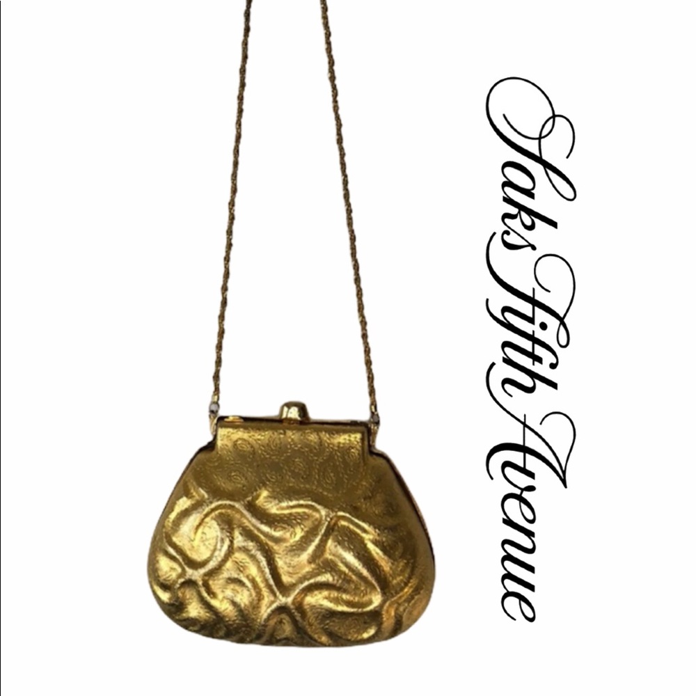 VTG 60s Saks Fifth Avenue Gold Metal Clamshell Bag